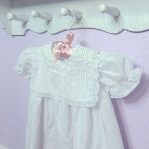 Carriage Boutique White Vintage Dress size - 12 months.